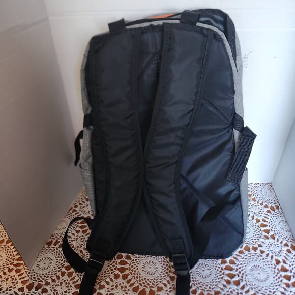 NEW Eastport Pro Defender Gray Laptop Backpack Padded Straps 18.5 ×12.5×7.5 - Picture 9 of 9